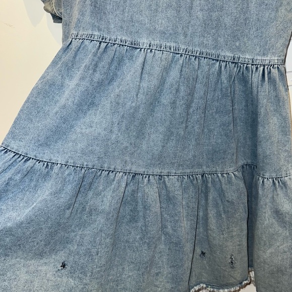 FRAYED HEM COLLARED DENIM MINI DRESS - Picture 12 of 12